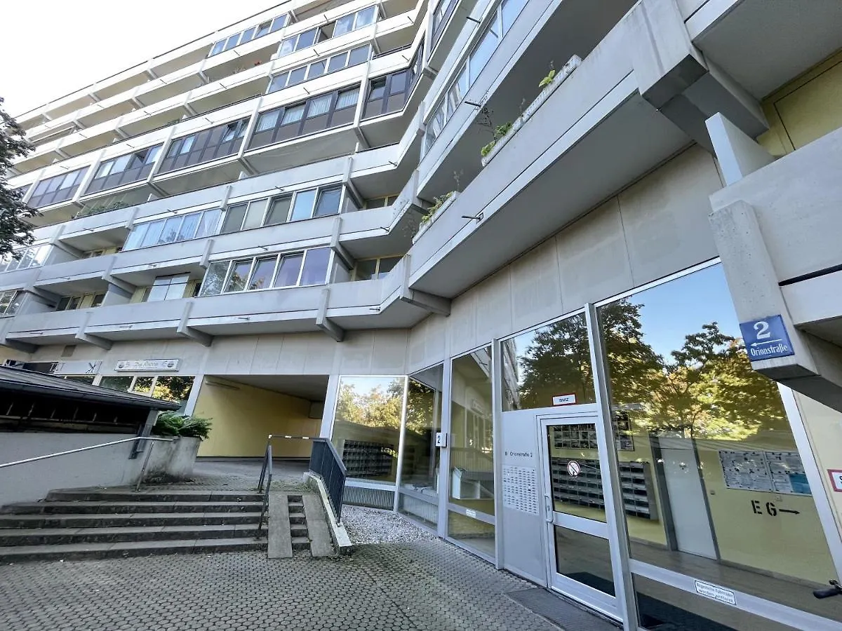 Lta Apartment In Unterschleissheim Bei Muenchen ドイツ